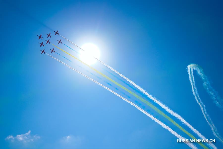 Авиашоу на Airshow China в городе Чжухай